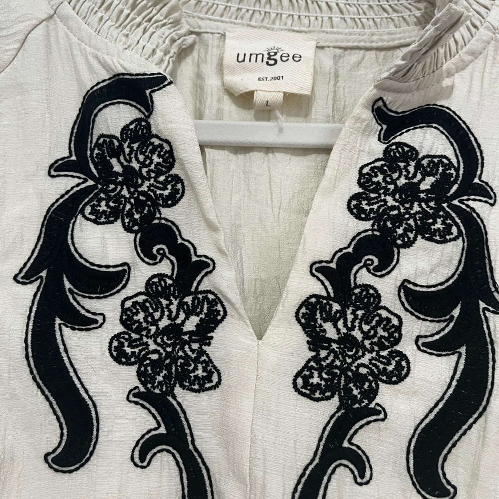 Umgee Cream Blouse with Black Floral Embroidery